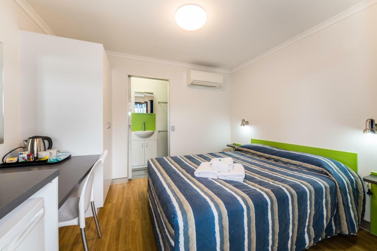 Jolly Swagman Acccommodation Park Toowoomba Exterior photo